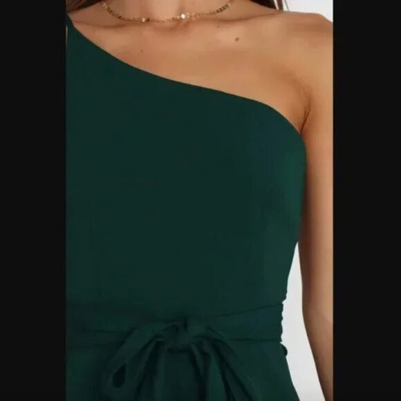 Petal & Pup Leyton Emerald Green One Shoulder Wide Leg Belted Jumpsuit 12 - Picture 7 of 11